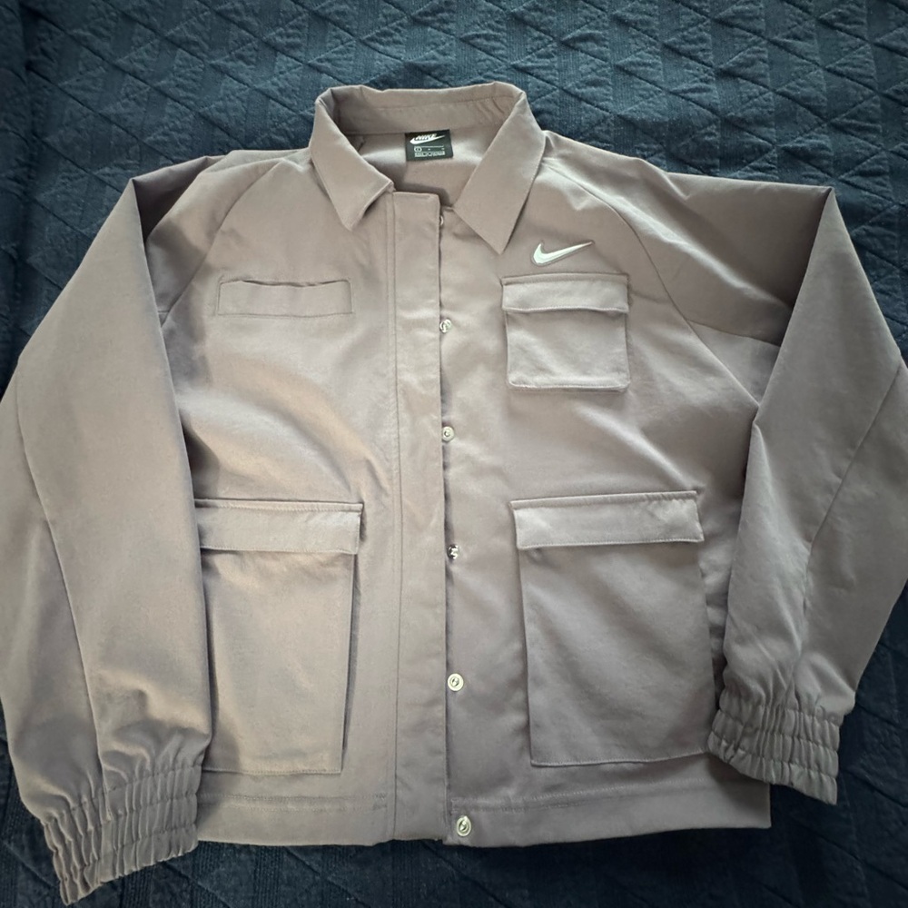 Nike Sportswear Swoosh Woven Jacket Purple Smoke Women's Size L